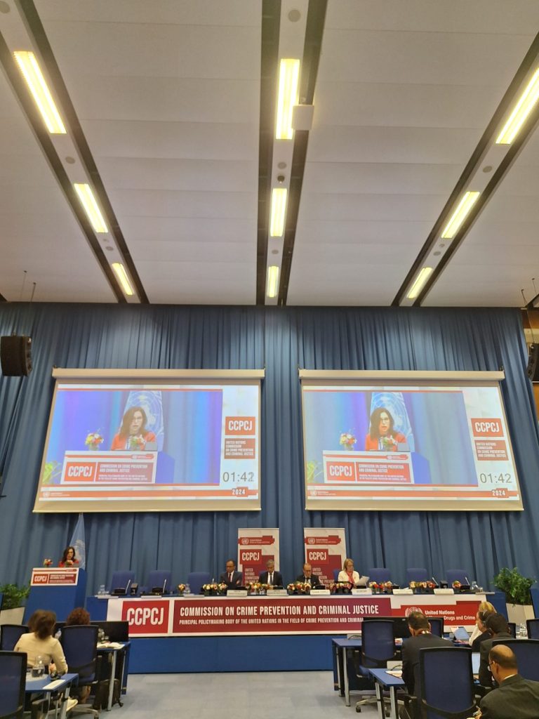 1715602073069884104474797046989